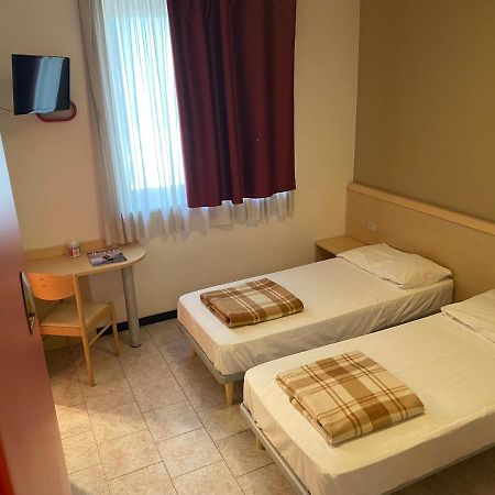 Hotel Mazzini Lido di Jesolo Buitenkant foto