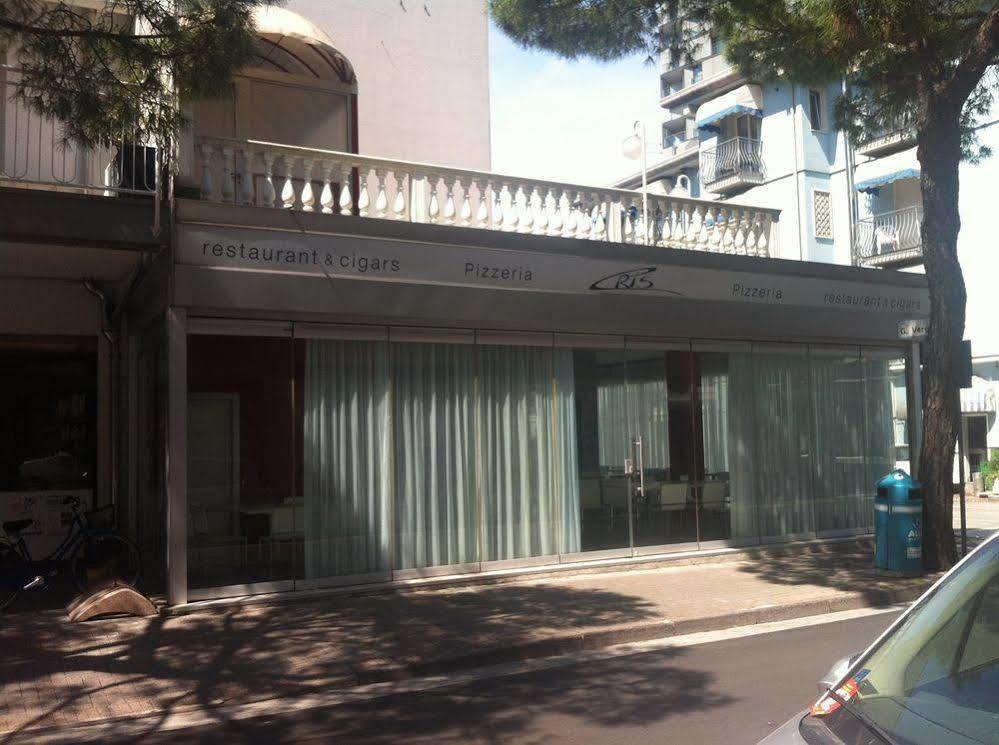 Hotel Mazzini Lido di Jesolo Buitenkant foto